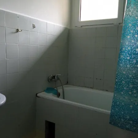 Hostel Amidi